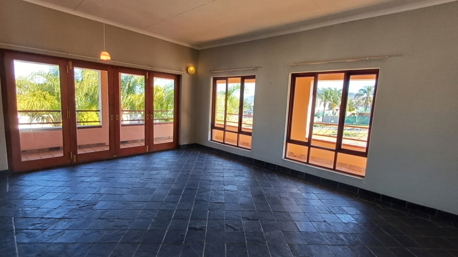 3 Bedroom Property for Sale in Kosmos Ridge North West